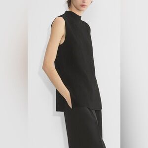 Babaton Tabulate Sleeveless Sweater